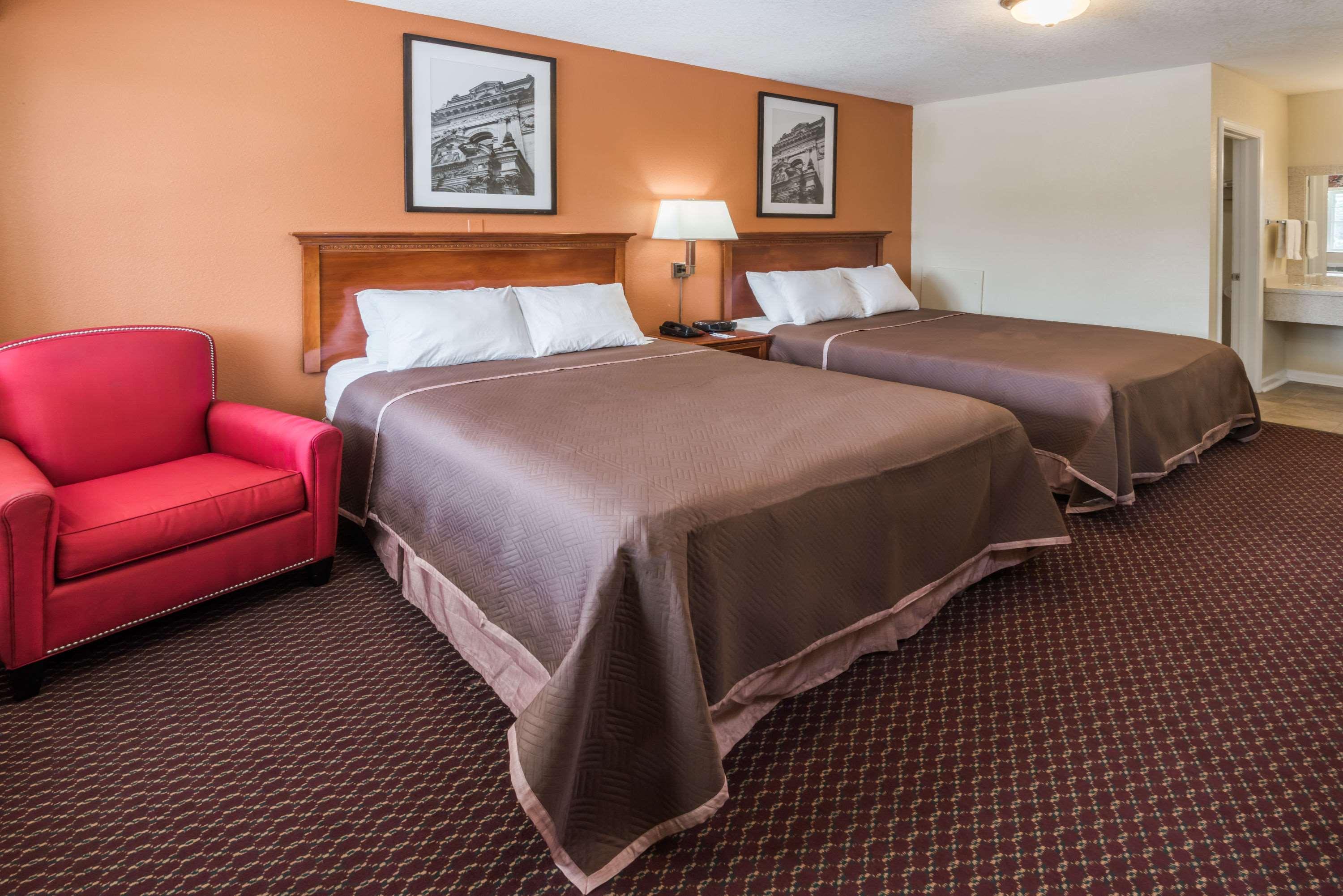 Travelodge By Wyndham Ottawa West Eksteriør bilde