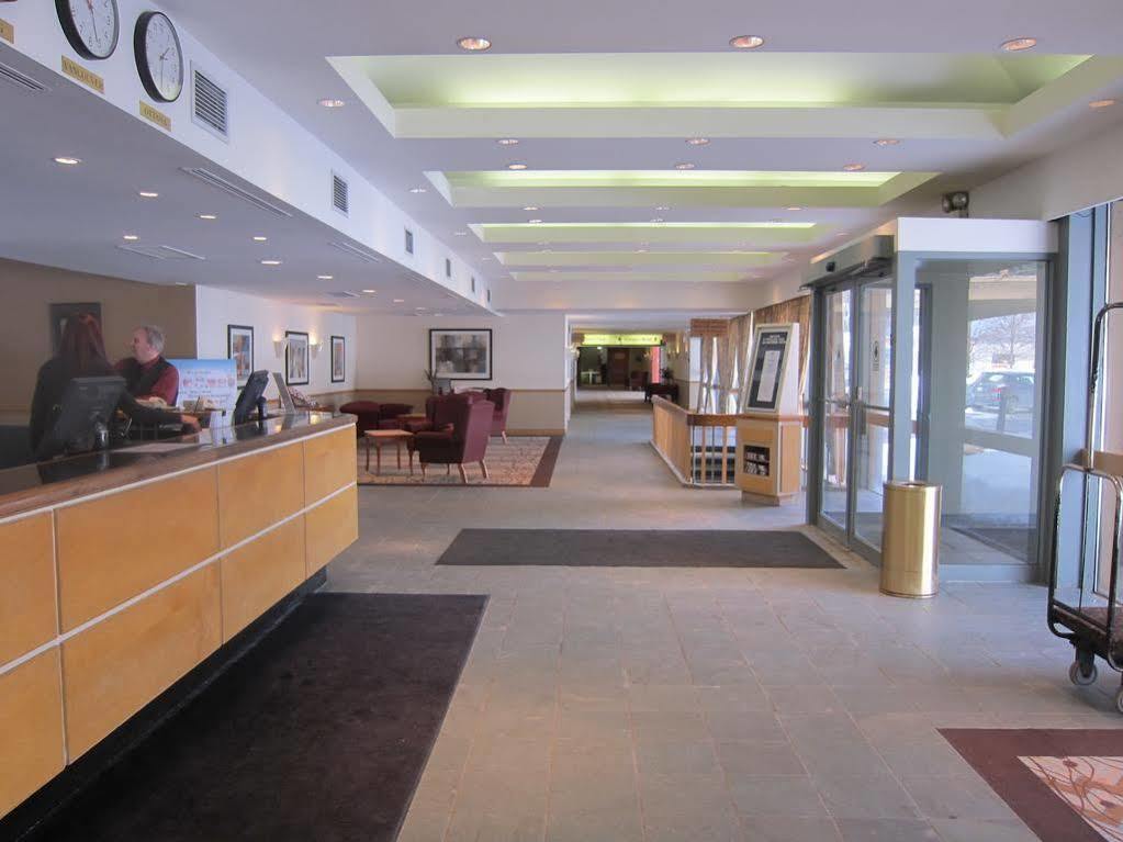 Travelodge By Wyndham Ottawa West Eksteriør bilde